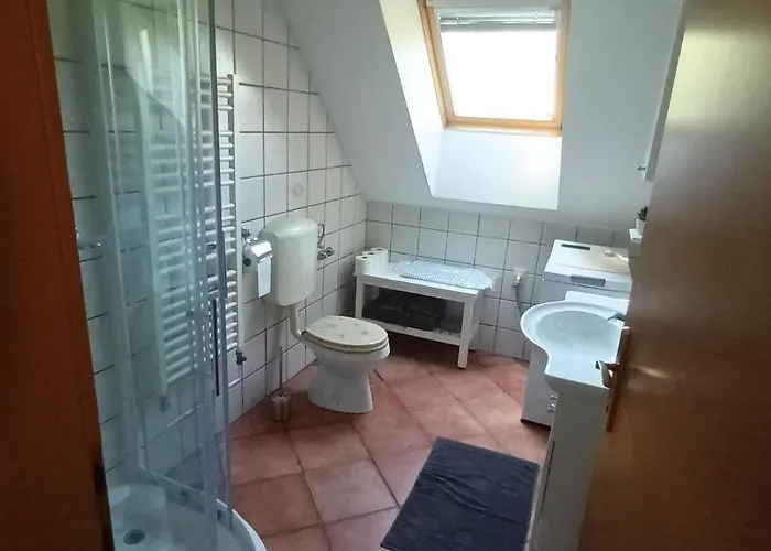 Mmmm דירה בובק