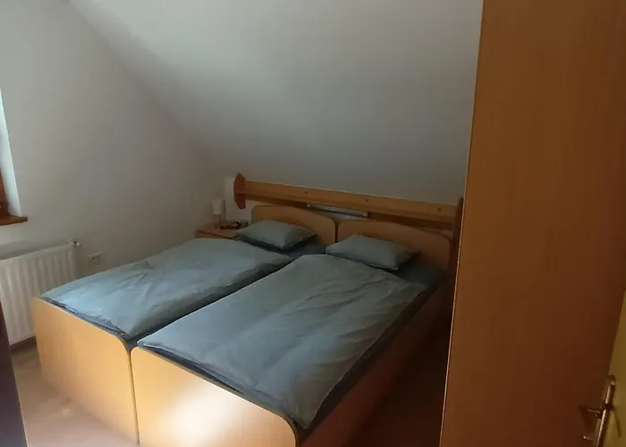 Mmmm דירה בובק